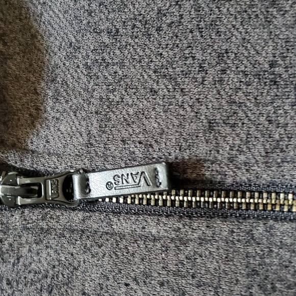 VANS BOYS HOODED ZIP UP SWEATER 🧑 - Picture 7 of 8